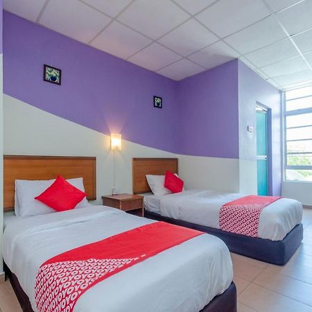 Hotel Oyo 702 D View Mersing Exterior foto